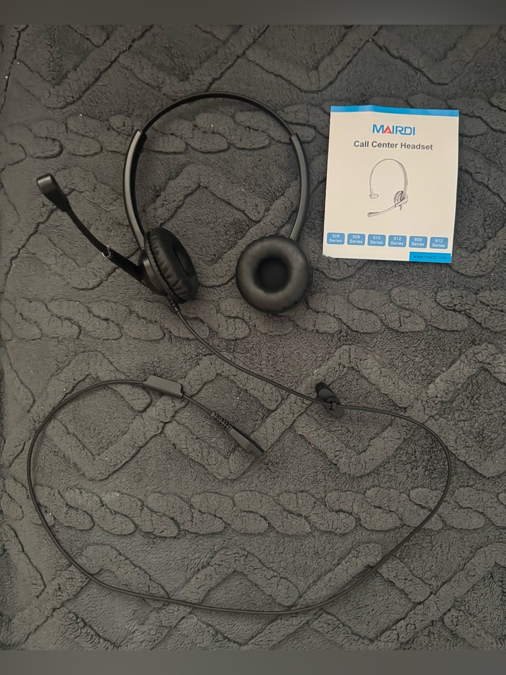 Black Call Center Headset with Noise-Cancelling Microphone